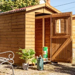 Abri en bois massif THE 190 x 187 x 204 cm livré