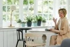 Cache-pot en plastique coloris vert menthe Elho Brussels M16 - Ø 16 cm