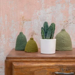 Cactus en pot émaillé blanc Ø 10 cm