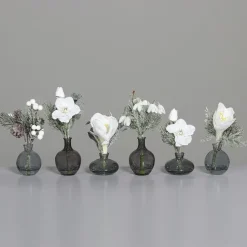 Composition de Noël blanche avec vase en verre teinté transparent - 20 cm