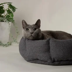 Corbeille pour chat en tissu gris anthracite Scruffs Eco Eden - 45 cm