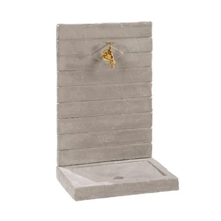 Fontaine murale contemporaine en béton ciré gris zinc Hairie Grandon grand modèle - 74 cm