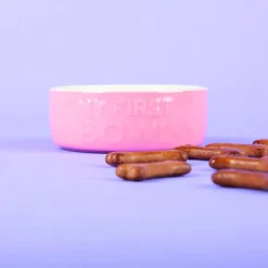 Gamelle pour chiot, chaton, lapin et cochon d'Inde coloris rose en grès Scruffs ma première gamelle – 13 x 13 x 5 cm