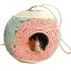 Griffoir rond en corde rose avec plumes naturelles Bobby Griffoir Facette - Ø 10 cm