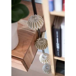 Guirlande de 10 boules de papier origami Vert kaki 2,5 m