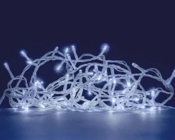 Guirlande lumineuse à 48 LED blanc froid et câble argent avec timer Flicker Light® sur piles - 6 m