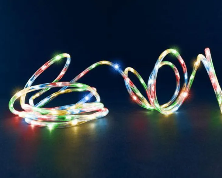 Guirlande lumineuse à 250 micro LED multicolore et tube transparent Fil Lumière® - 7,5 m