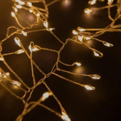 Guirlande lumineuse LED à lumière fixe blanc chaud sur secteur - 9 m