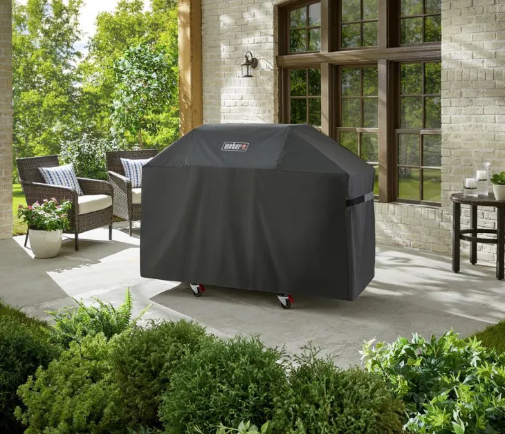 Housse de protection pour plancha Genesis II 300 serie coloris noir en polyester Weber - 110 x 65 cm