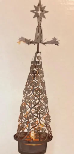 Photophore pyramide en céramique motif flocons - H 21 cm