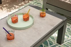 Plateau de décoration coloris vert en métal Razz - Ø 35 cm