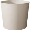 Pot en matière recyclée coloris blanc calcaire Poetic Elément conique 86,2 L- Ø 49,3 x H 42 cm