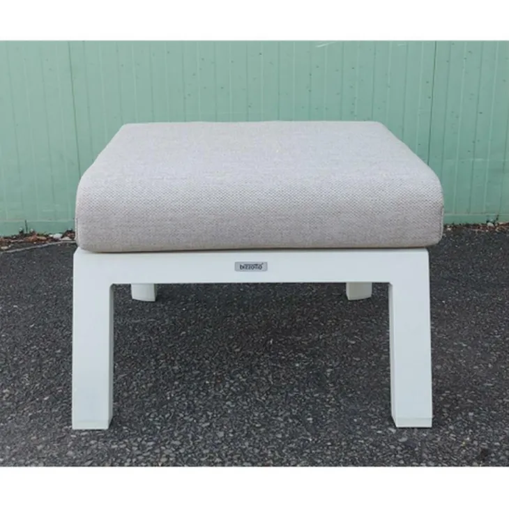 Pouf ottoman Kledi en aluminium, teinte pelican - BIZZOTTO Kledi