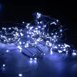 Rideau lumineux micro LED à lumière fixe blanc pur sur secteur - 1,50 m