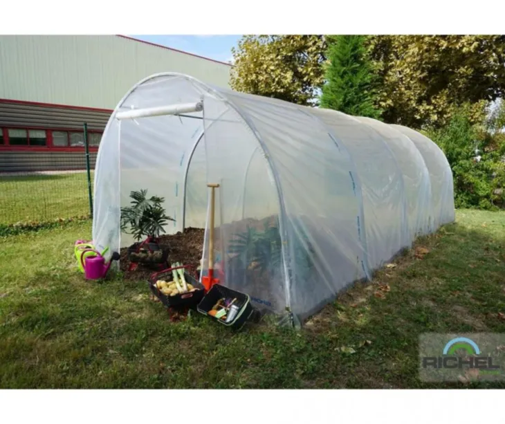 Serre tunnel pieds droits, 2 portes zippées, SERRES RICHEL - 18m²