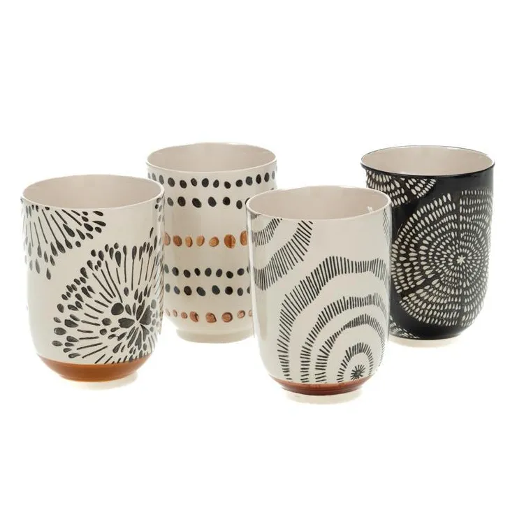 Tasse coloris noir en grès Nala - 8 x 11 x 9 cm