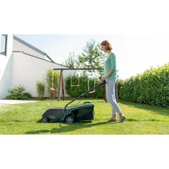 Tondeuse sans fil 36V BOSCH UniversalRotak 36-550 - 1 batterie 36V 4Ah