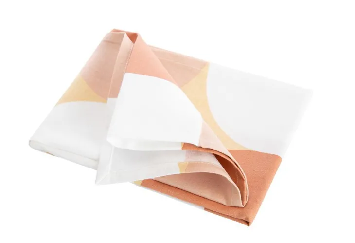 Torchon en coton coloris blanc, rose et beige Seventies – 50 x 70 cm