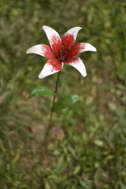 Tuteur lys rose en métal recyclé Chouette & Co